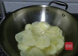 油炸土豆片的做法图解3