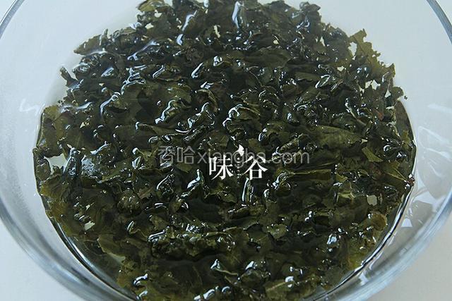 茶叶泡好，最好多点水。