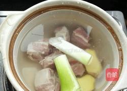 排骨炖藕的做法图解2