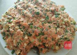猪肉大头菜蒸饺的做法图解3