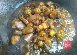 鹌鹑蛋红烧肉的做法图解11