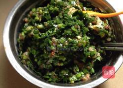 韭菜肉香菇包子的做法图解7