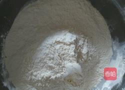 肉包子的做法图解1