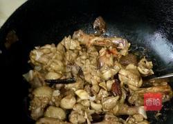 小土豆炖鸡块的做法图解7