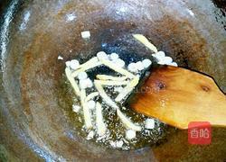 炒鱿鱼的做法图解3