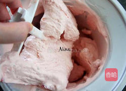 草莓酸奶冰淇淋的做法图解9