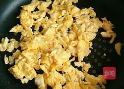 鸡蛋炒苦瓜的做法图解4