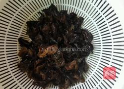 芹菜炒木耳的做法图解7