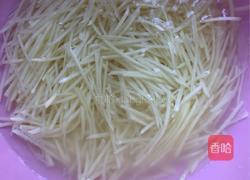 尖椒土豆炒肉丝的做法图解2