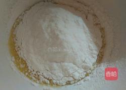 电饭煲原味蛋糕的做法图解2