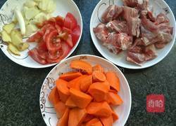 番茄排骨的做法图解1