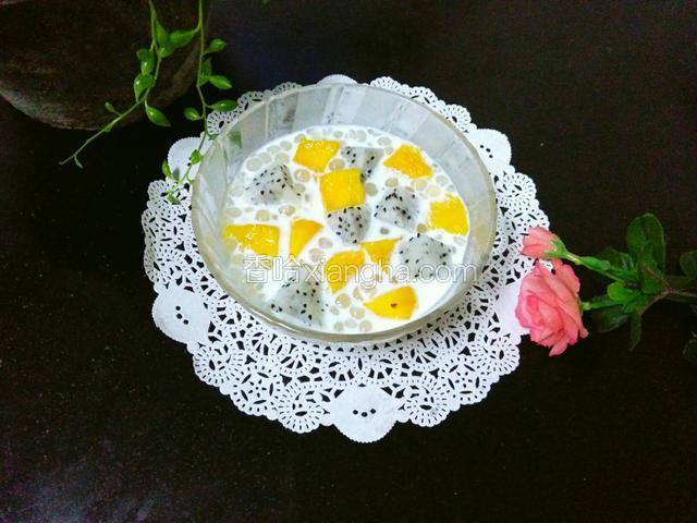 香芒火龙果西米露