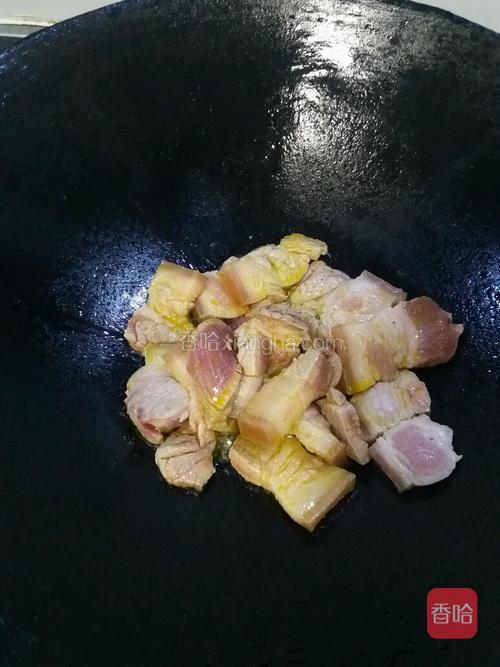 下肉煸炒