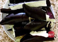 《鲶鱼炖茄子》的做法图解3