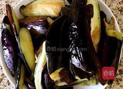 《鲶鱼炖茄子》的做法图解4