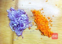 洋葱蛋卷饼的做法图解2