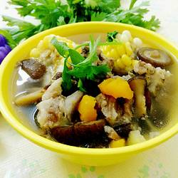 玉米香菇排骨汤的做法[图]