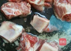 玉米香菇排骨汤的做法图解1