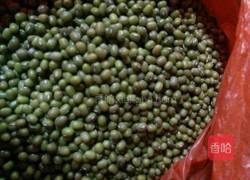 绿豆粥的做法图解1