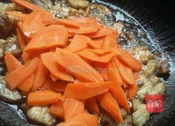 鸡腿菇炒肉的做法图解6