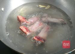 山药海带排骨汤的做法图解5