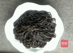 凉拌蕨根粉的做法图解3