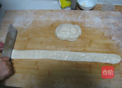 油条的做法图解7