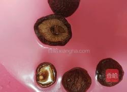 香菇排骨糯米饭的做法图解3