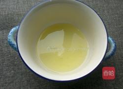 软炸里脊肉的做法图解2