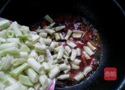 红烧肉炖豆角的做法图解9