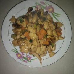 核桃鸡丁