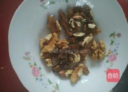 核桃鸡丁的做法图解7