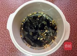 花旗参炖乌鸡汤的做法图解6