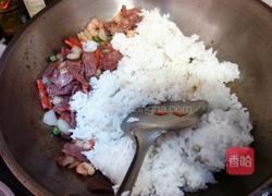 鲜虾培根芝士焗饭的做法图解3
