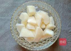冰糖桂花炖梨的做法图解3