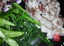 辣椒炒回锅肉的做法图解3