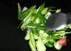 辣椒炒回锅肉的做法图解5