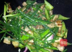 辣椒炒回锅肉的做法图解7