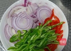 洋葱肥牛饭的做法图解1