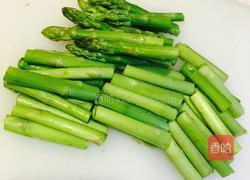 清炒芦笋虾仁的做法图解3