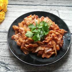 辣白菜炒五花肉的做法[图]