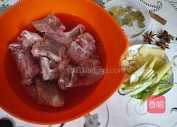 酱脊骨的做法图解1