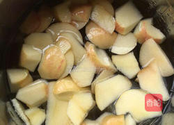 苹果红枣梨汤的做法图解1
