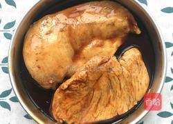 照烧鸡块黄瓜卷的做法图解2