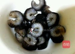 海参胡萝卜炒虾仁的做法图解5