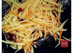 家常酸辣土豆丝的做法图解7