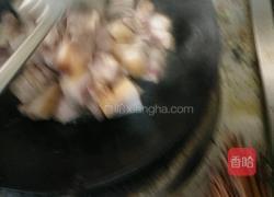 苏氏小土豆红烧肉的做法图解3