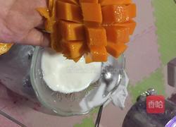 芒果酸奶的做法图解5