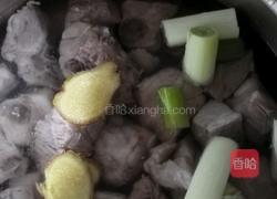 酸甜菠萝排骨的做法图解3