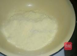 奶香玉米面饼的做法图解1